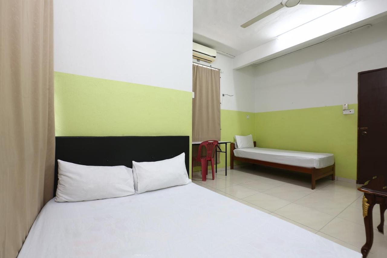 Rvh Hotel Kota Bharu Exterior photo